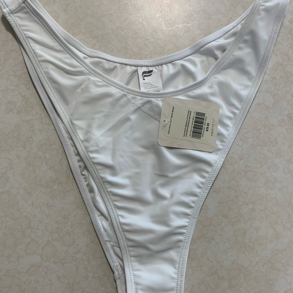 NEW Fabletics Noa Scoop bikini Top and bottom in White Size: L (10) - Picture 10 of 11